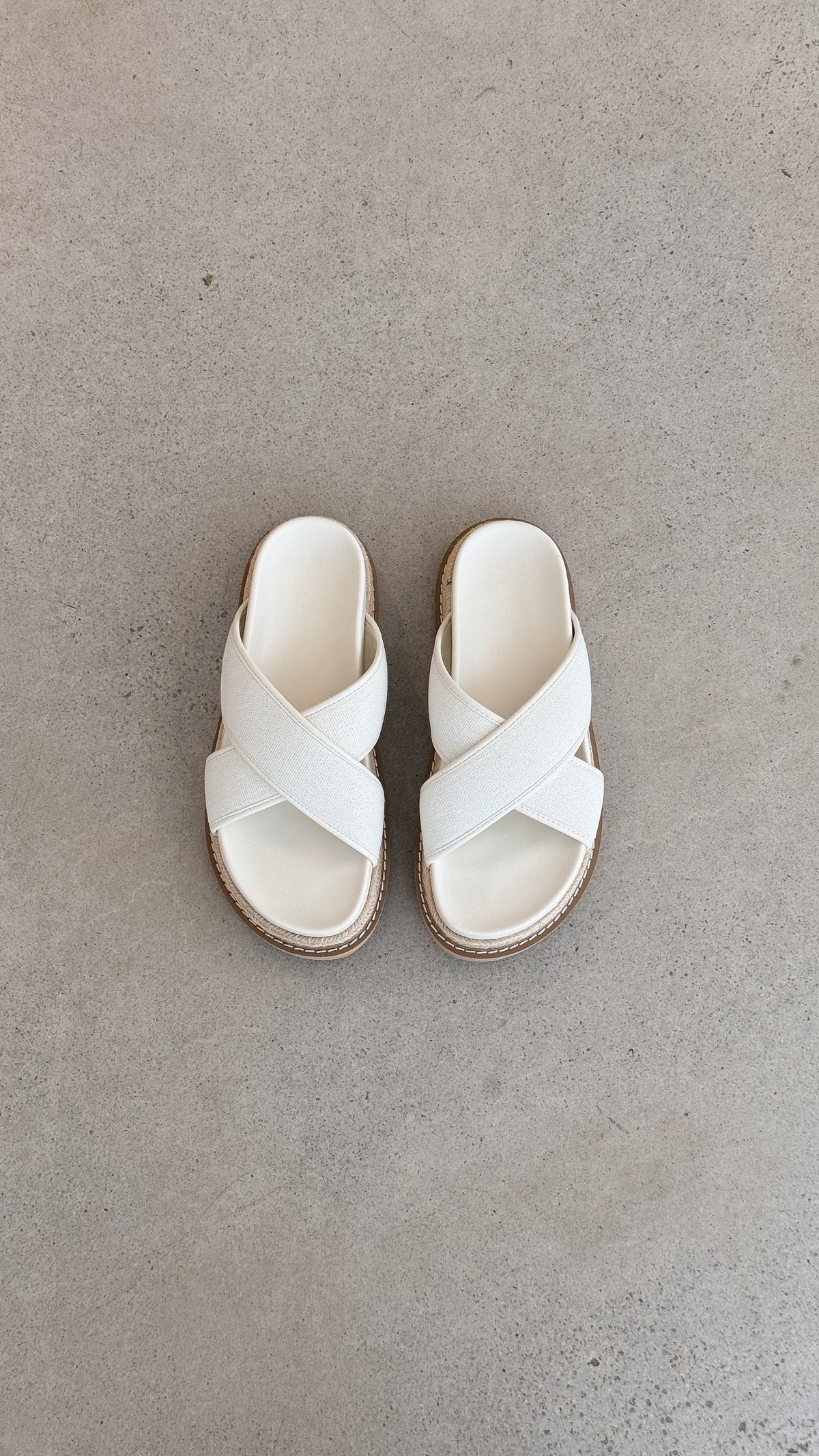 Aysha Slides - Cream Linen
