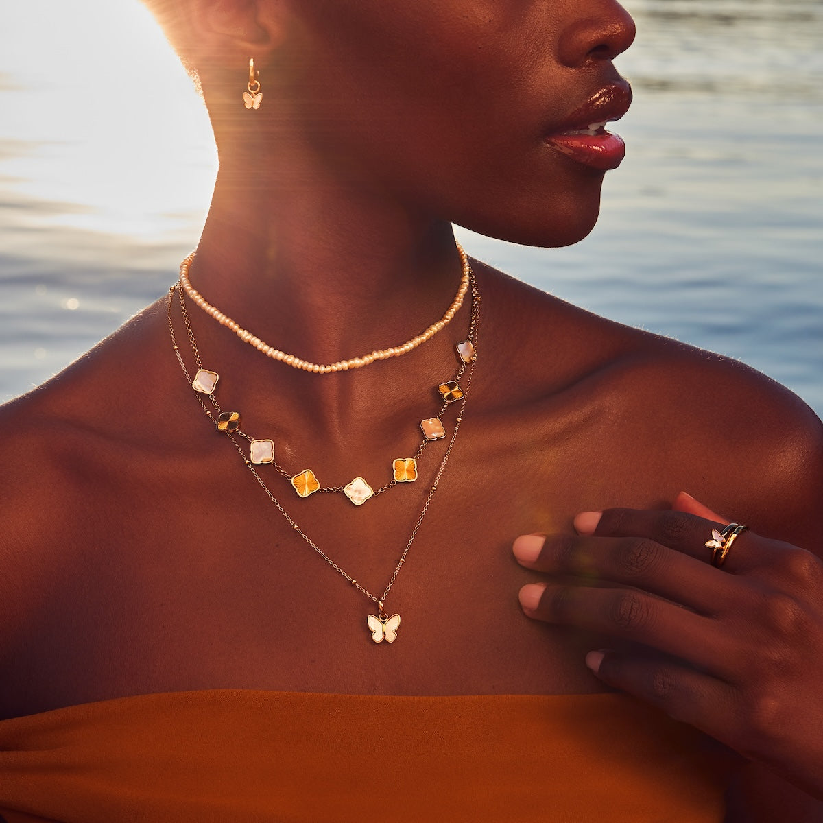 Pearl Butterfly Pendant (Gold)