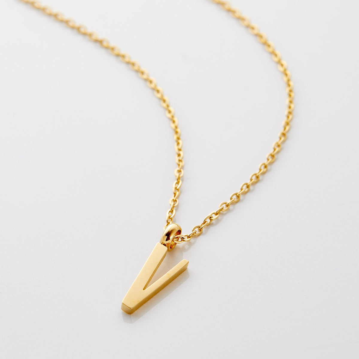 English Letter Necklace