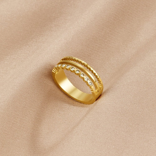 Layered Elowyn Crystal Ring