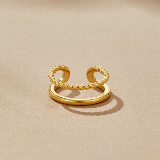 Twisted Tyra Gold Ring